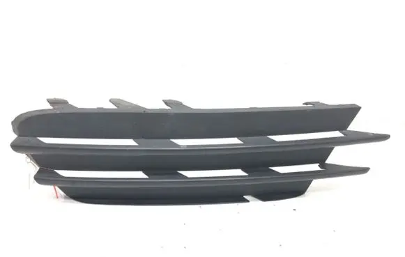 Volkswagen Scirocco Front bumper lower grill 1K8853665B