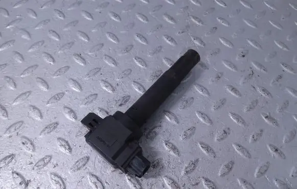 Suzuki Swift III High voltage ignition coil 3340081P00
