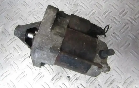 Toyota Yaris Starter motor 2810023020 28100-23020