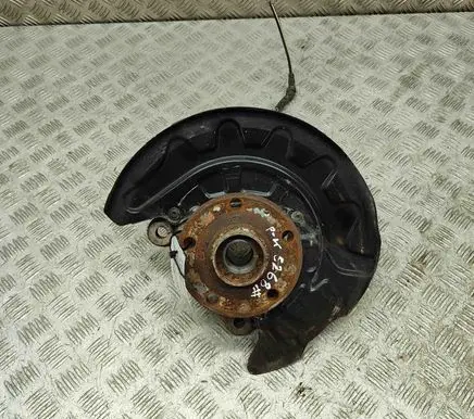 Volkswagen Golf VII Front wheel hub 5WA407255
