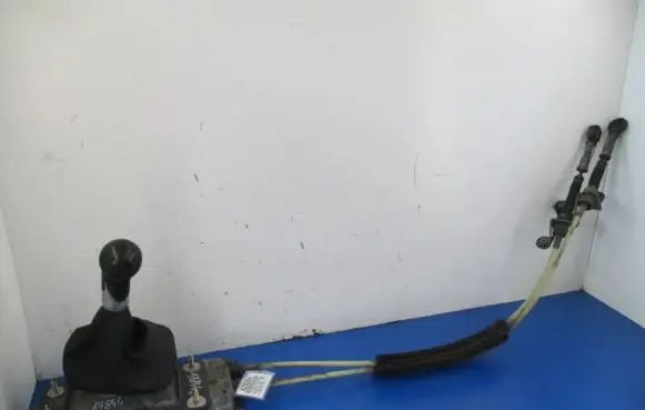 Skoda Fabia Mk1 (6Y) Gear shift rod 