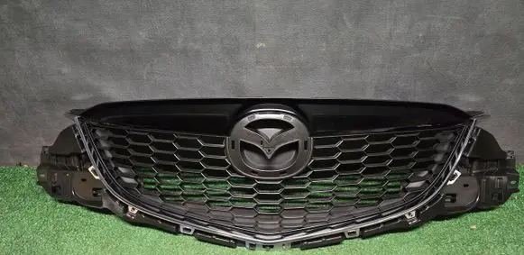 Mazda CX-5 Front bumper upper radiator grill KD4550712