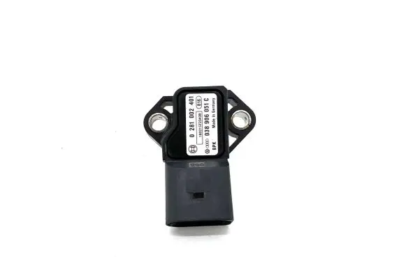 Volkswagen Golf VI Air pressure sensor 0281002401 038906051C
