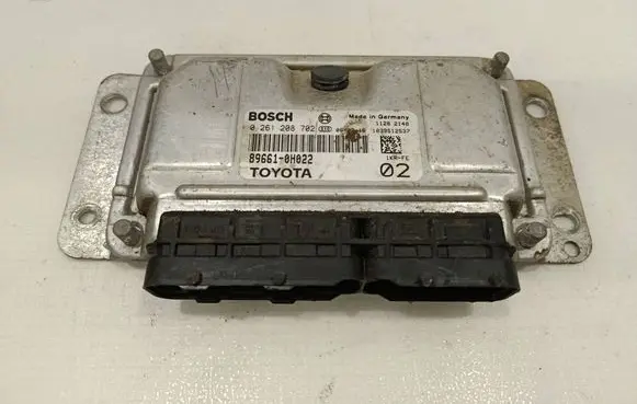 Toyota Aygo AB10 Engine control unit/module 0261208702 896610H022 1039S12537