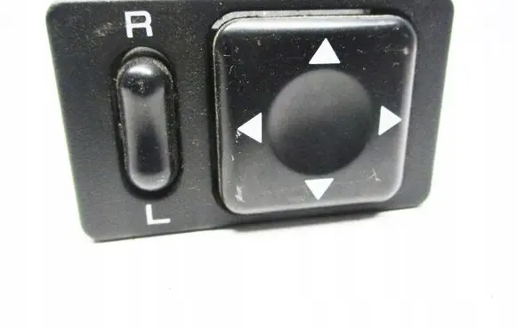 Nissan Serena Wing mirror switch