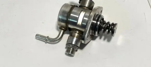 Audi Q5 SQ5 Fuel injection high pressure pump 06Q127025R 26132 06Q127A91