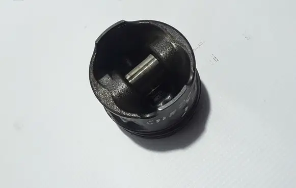 Renault Scenic II - Grand scenic II Piston with connecting rod 7701476564