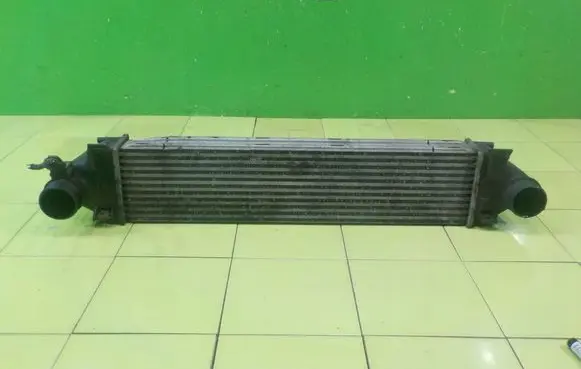 Volvo XC60 Intercooler radiator 30741669 989494E