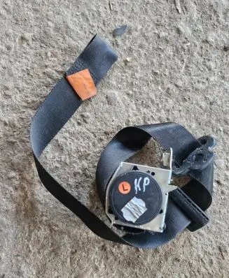 Ford Fiesta Front seatbelt