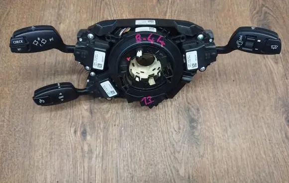 BMW 5 E60 E61 Tailgate/trunk/boot open switch 9170226