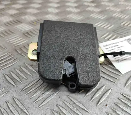 Volkswagen New Beetle Tailgate/trunk/boot lock/catch/latch 1Y0827505B
