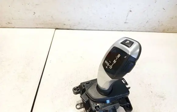 BMW 2 F22 F23 Gear shifter/selector 929689901 9296899-01