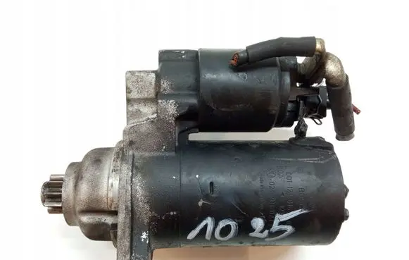 Audi A2 Starter motor 02T911023E