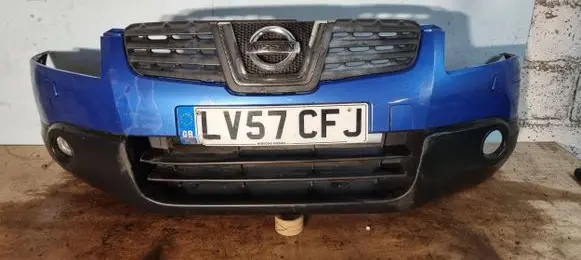 Nissan Qashqai Front bumper