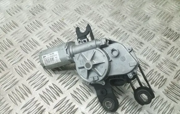 Seat Leon (5F) Rear window wiper motor 5F4955711