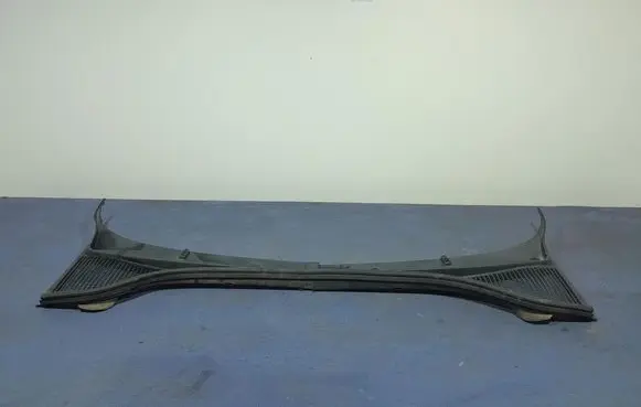 Skoda Octavia Mk3 (5E) Wiper trim 5E1819415A