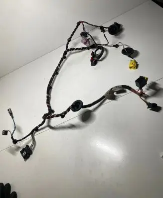 Skoda Octavia Mk2 (1Z) Front door wiring loom 1Z0121BE