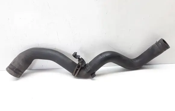 Volvo V50 Engine coolant pipe/hose 3M5H8260