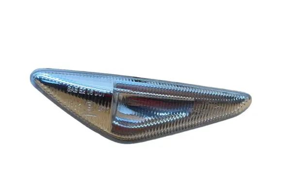 BMW X5 E70 Front fender indicator light 7267977