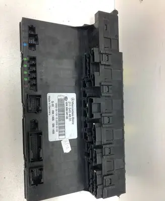 Mercedes-Benz E W211 SAM control unit 2115454601