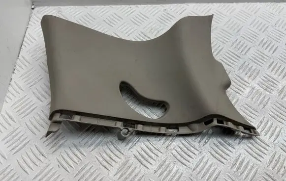 Nissan Juke I F15 (C) pillar trim 769341KB0A