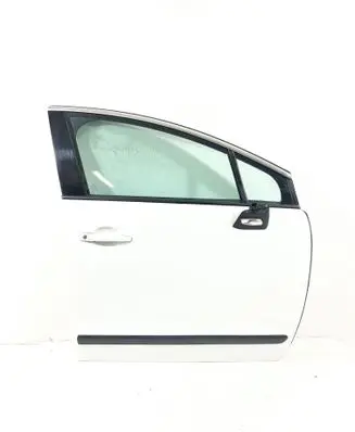 Peugeot 3008 I Front door 