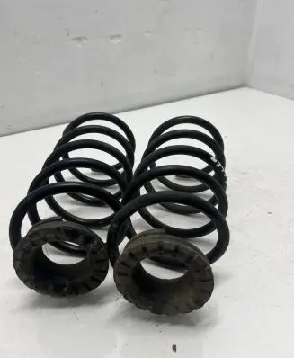 Opel Corsa E Rear coil spring