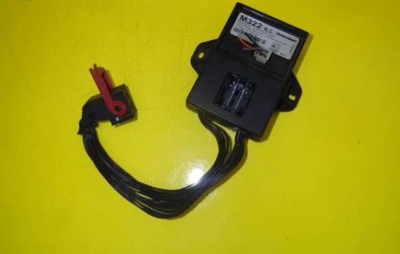 Fiat Punto (188) Door central lock control unit/module M322