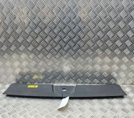 Audi e-tron Radiator trim 4KE8070819B9