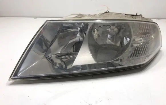 Skoda Octavia Mk2 (1Z) Headlight/headlamp