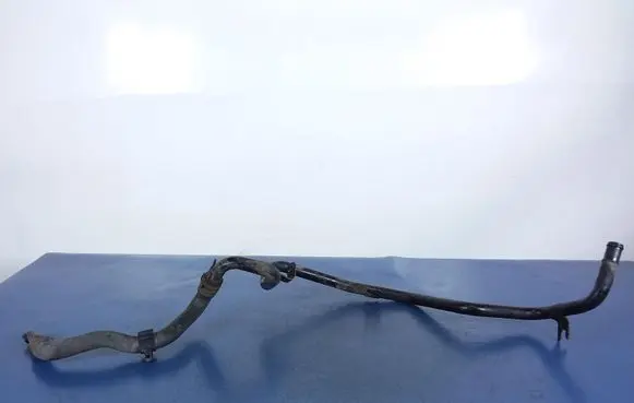 Volkswagen Touran I Engine coolant pipe/hose 030121151A
