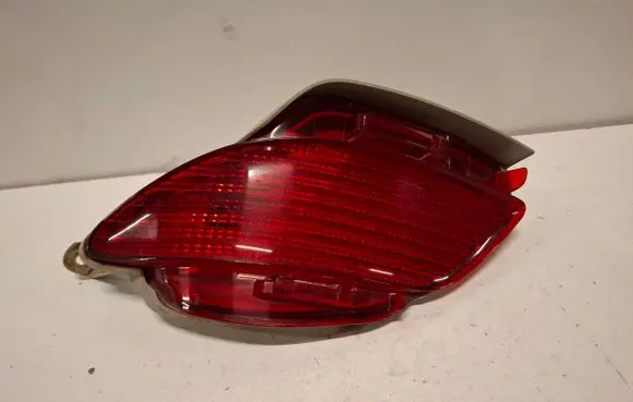 Lexus RX 450H Rear bumper light 