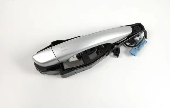 Rear door exterior handle