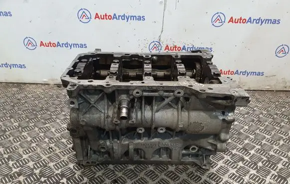 BMW 5 E60 E61 Engine block 2285304 11112285304