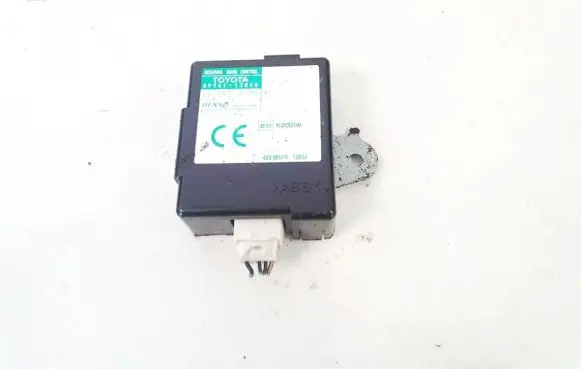 Toyota Corolla Verso E121 Immobilizer control unit/module 8974113040 89741-13040