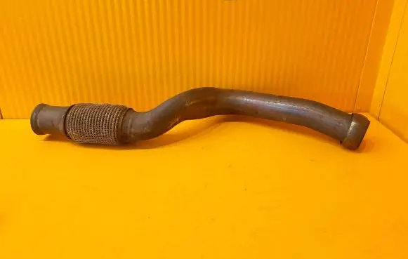 Mercedes-Benz A W176 Exhaust gas pipe 