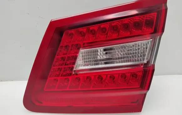 Mercedes-Benz E W212 Tailgate rear/tail lights A055364