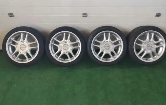 R16 alloy rim