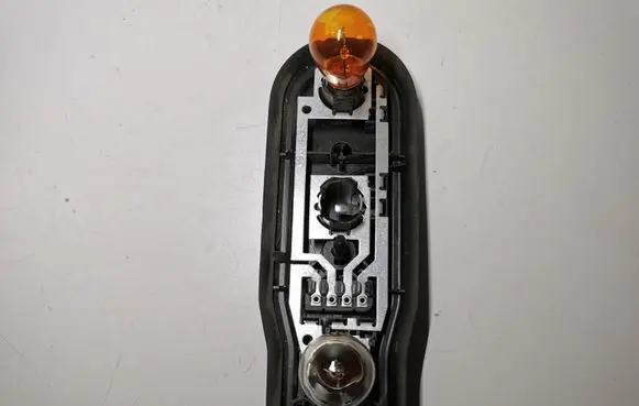 Tail light part