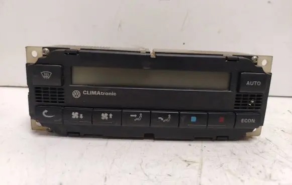 Volkswagen PASSAT B5 Climate control unit