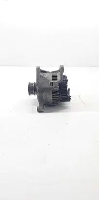Volkswagen PASSAT B6 Generator/alternator 2565463