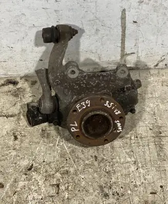 BMW 5 E39 Front wheel hub spindle knuckle