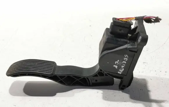 Mercedes-Benz Sprinter W906 Accelerator throttle pedal A9063000404 0280755023 ZGS009Q012