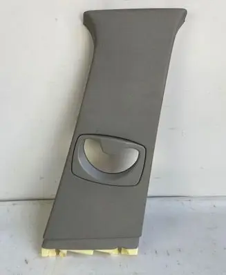 BMW 5 E60 E61 (B) pillar trim (top) 7027088