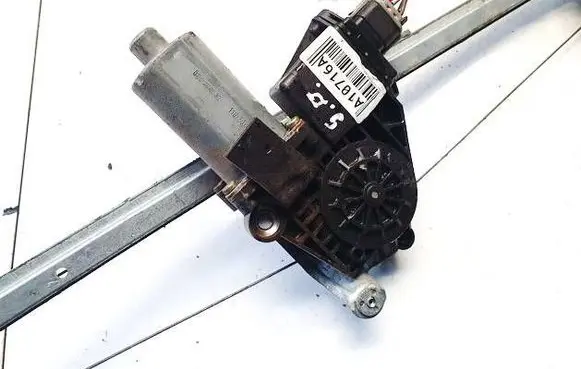 Rear door window regulator motor