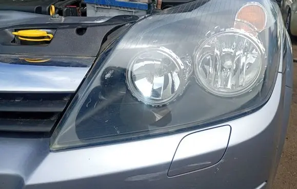 Opel Astra H Headlight/headlamp