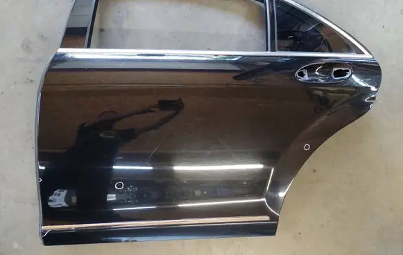 Mercedes-Benz S W221 Rear door 
