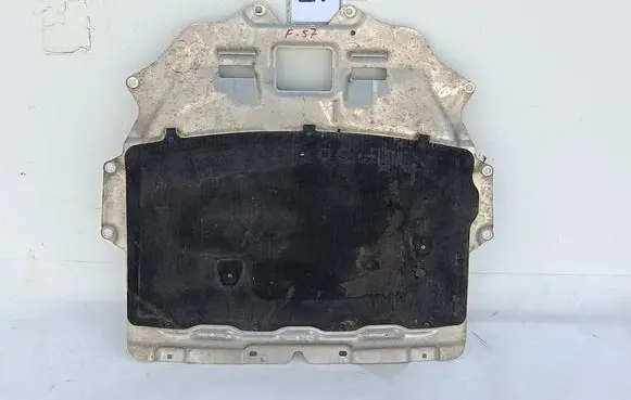 Mini Cooper F57 Engine splash shield/under tray 7391724
