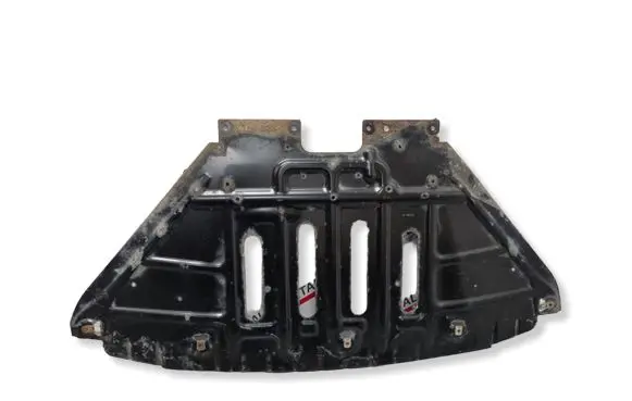 BMW X1 E84 Engine splash shield/under tray 2993606