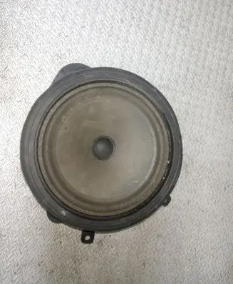 Audi A3 S3 A3 Sportback 8P Front door speaker 8P0035411B 7606500214